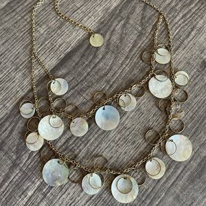 Vintage 2 layers Mother of Pearl shells Faux Pearl Golden Tone 17" Necklace